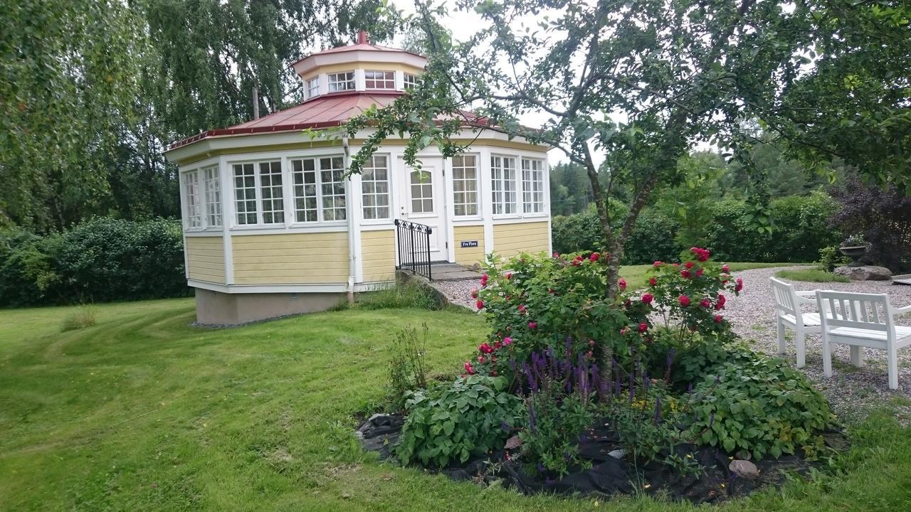 Salno Gard Hotel Bylehamn Esterno foto